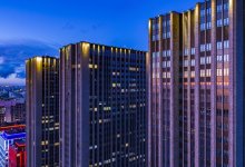 �� ������������ ����, �. Armstrong